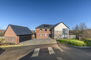 Photo 30- click for photo gallery